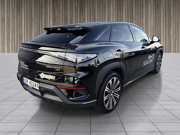 BYD Sealion 7 3 of 10