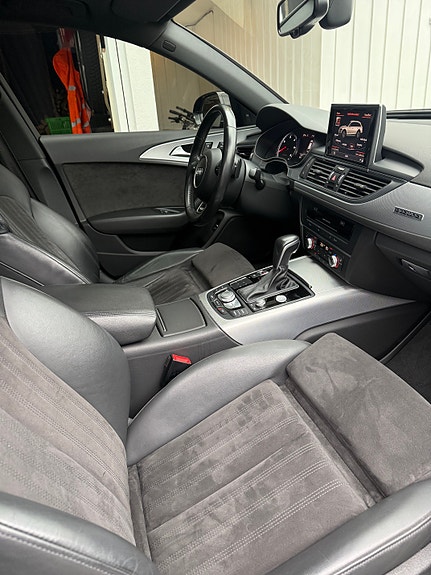 Audi A6 allroad 30 of 30