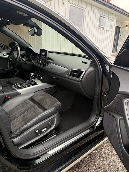 Audi A6 allroad 28 of 30
