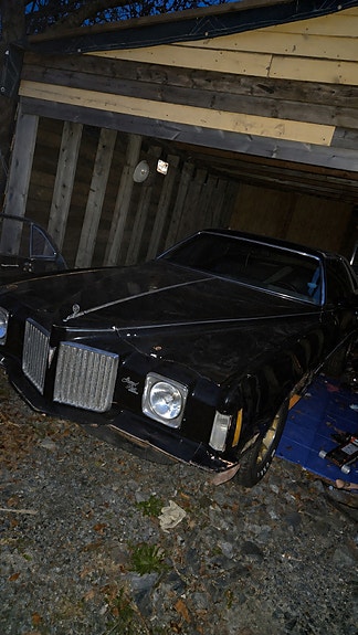 Pontiac Grand Prix 2 of 30