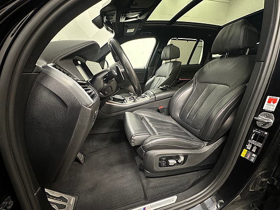 BMW X5 18 of 30