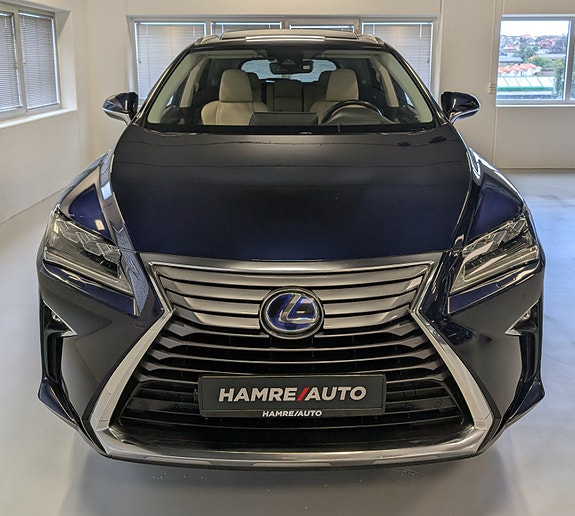 Lexus RX450hL 6 of 30
