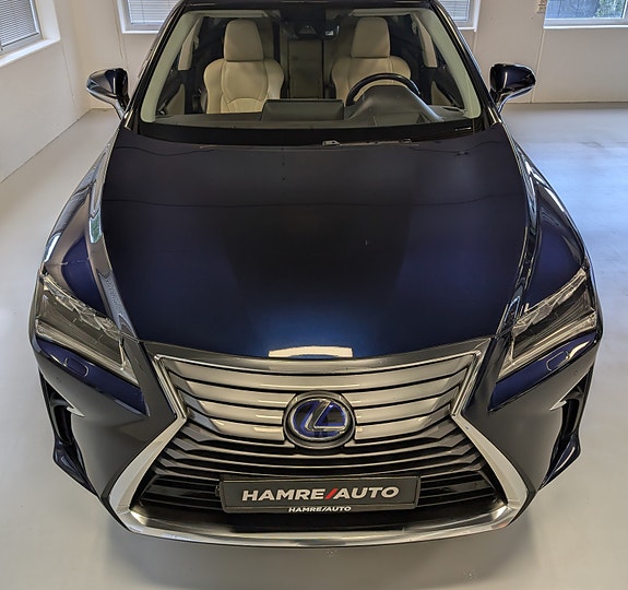 Lexus RX450hL 8 of 30