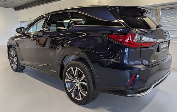 Lexus RX450hL 15 of 30