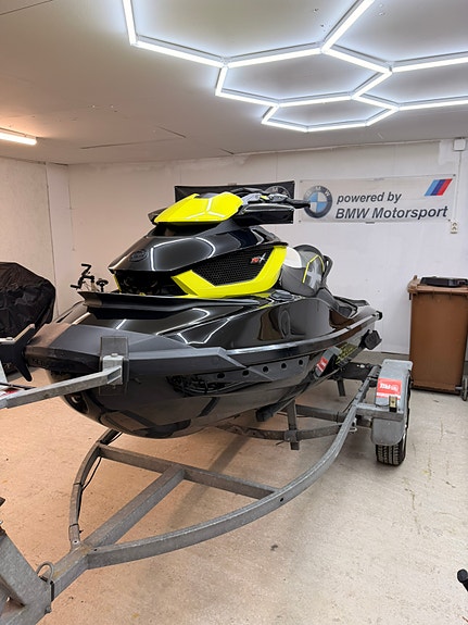 Sea-Doo RXT 260 RS aS – 2012 – 220 timer 2 of 20