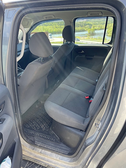 Volkswagen Amarok 5 of 6
