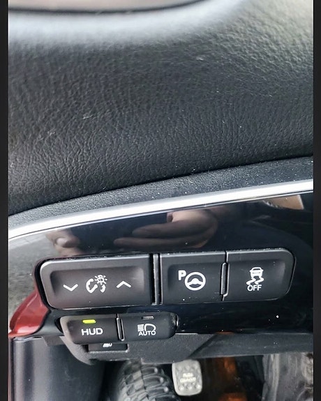 Toyota Prius 18 of 24