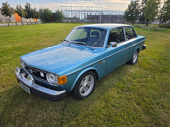 Volvo 140 11 of 30