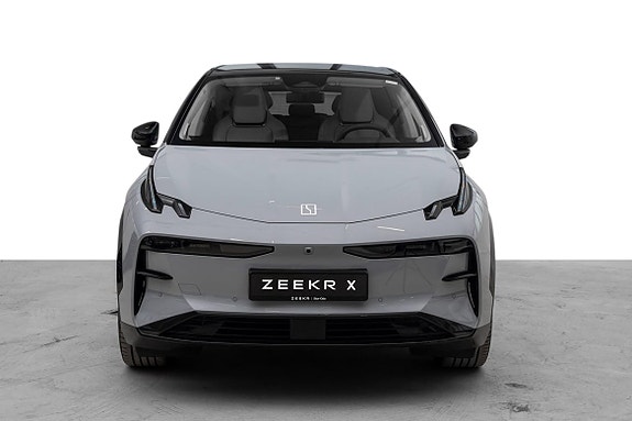Zeekr X 3 of 23