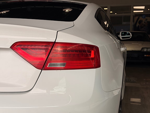 Audi A5 14 of 30