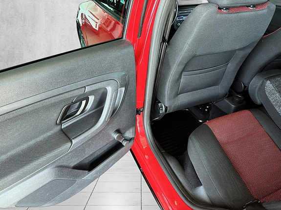 Skoda Fabia 13 of 16