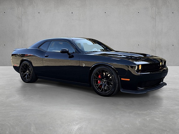 Dodge Challenger 9 of 21