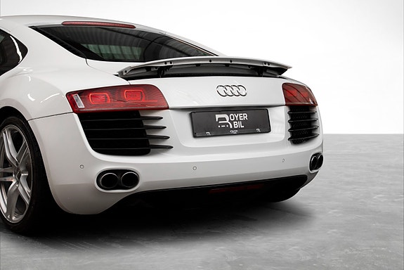 Audi R8 6 of 29
