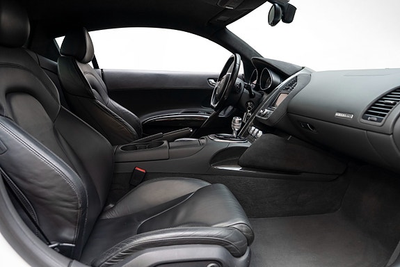 Audi R8 24 of 29