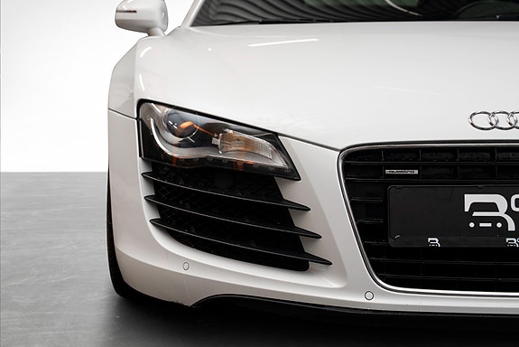 Audi R8 3 of 29