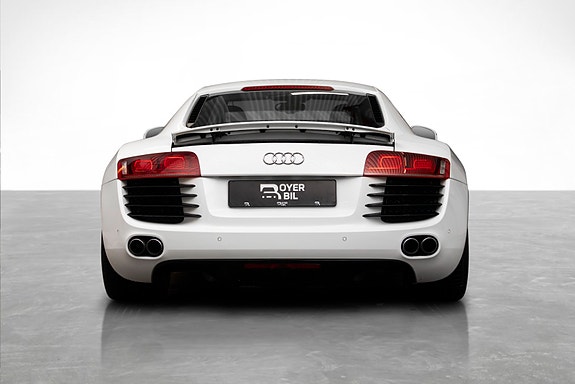 Audi R8 5 of 29