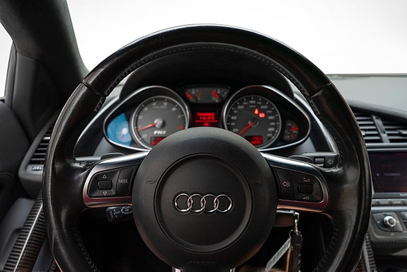 Audi R8 14 of 29