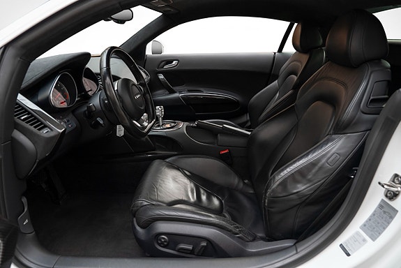 Audi R8 10 of 29