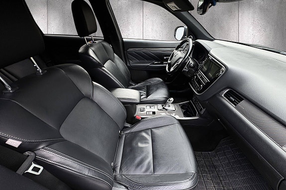 Mitsubishi Outlander 13 of 21