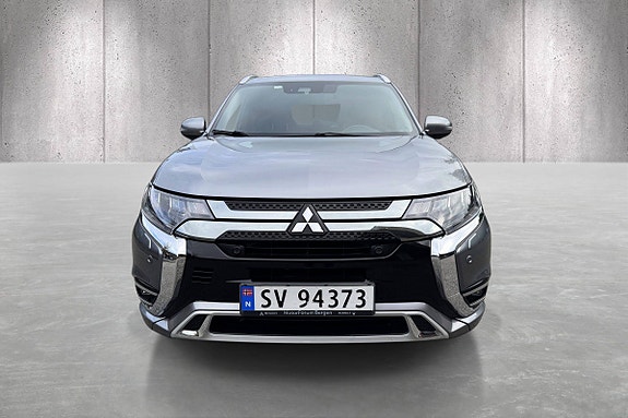 Mitsubishi Outlander 2 of 21