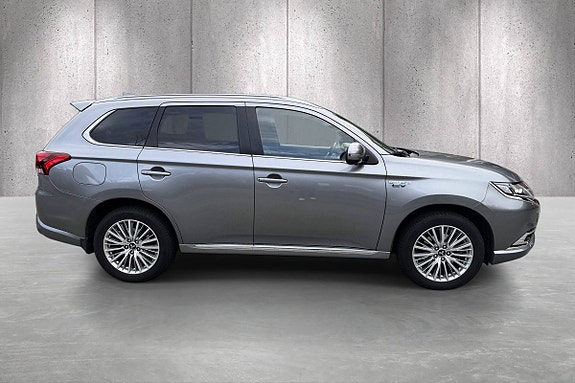 Mitsubishi Outlander 8 of 21