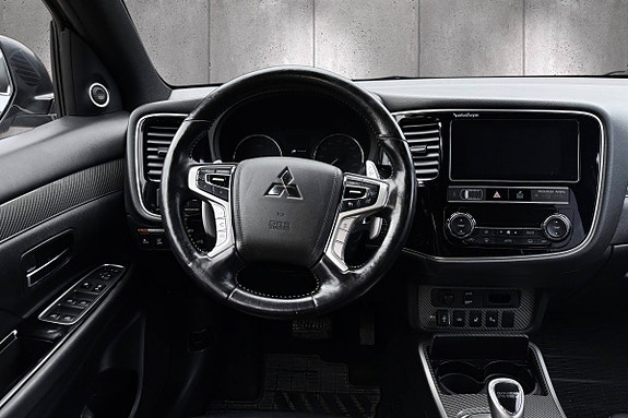 Mitsubishi Outlander 10 of 21
