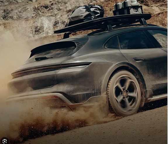 Porsche Taycan 4 15 of 15