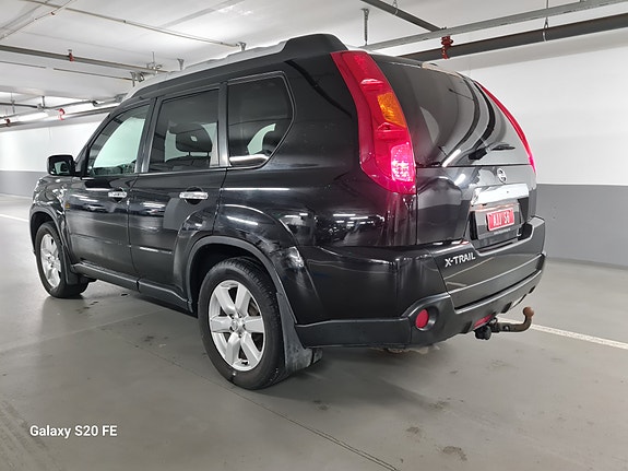 Nissan X-Trail 3 of 22