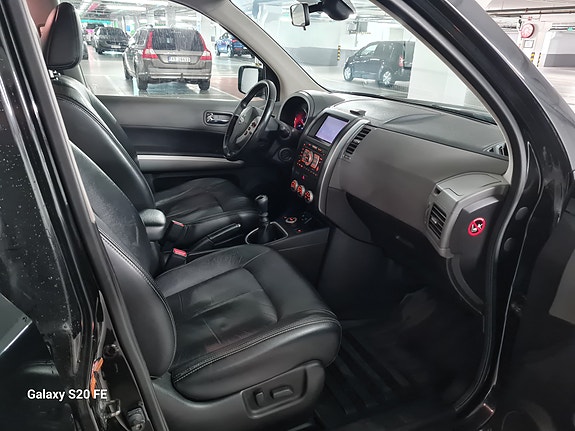 Nissan X-Trail 13 of 22