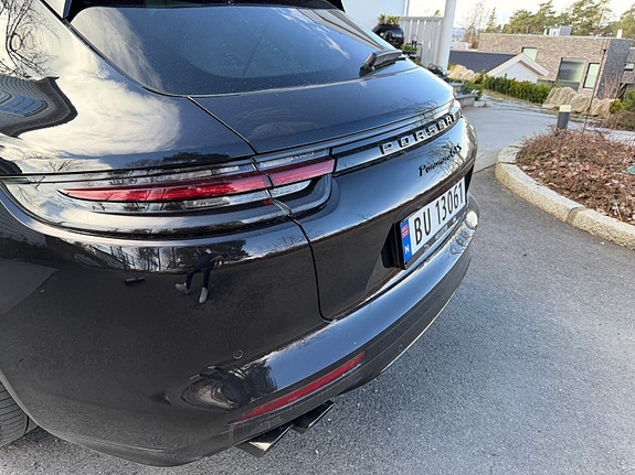 Porsche Panamera 21 of 24