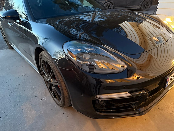 Porsche Panamera 6 of 24