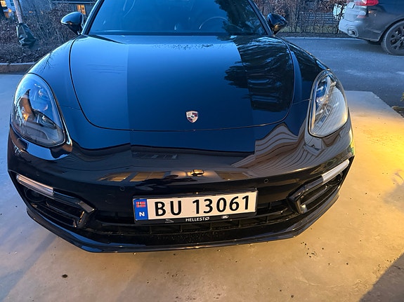 Porsche Panamera 7 of 24