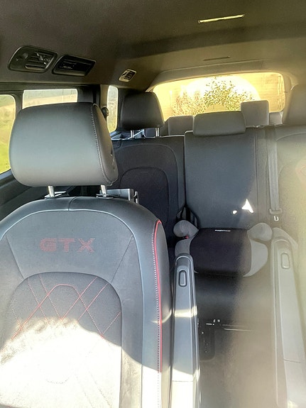 Volkswagen ID. Buzz 4 of 17