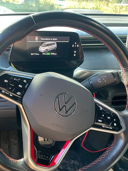 Volkswagen ID. Buzz 5 of 17