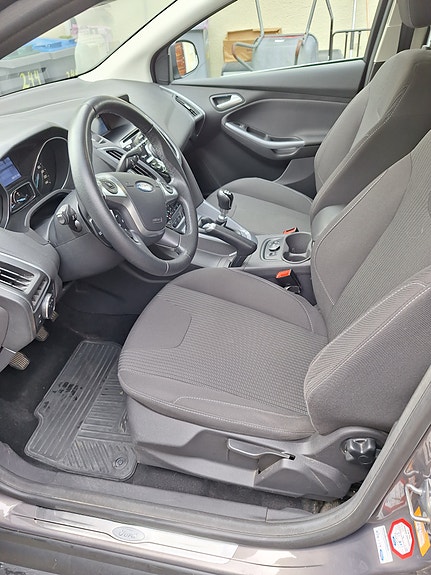 Ford Focus 9 of 27