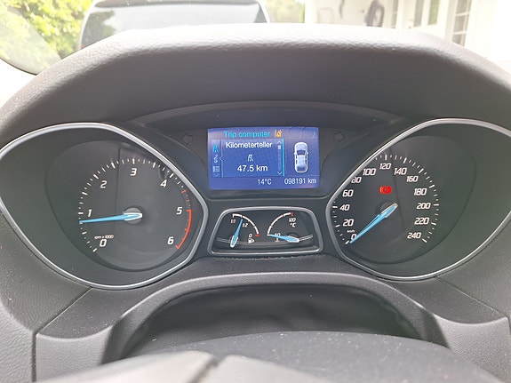Ford Focus 10 of 27