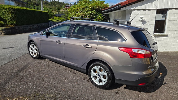 Ford Focus 6 of 27