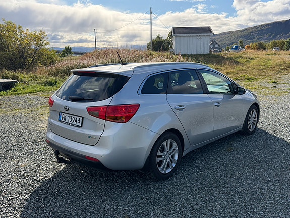 Kia Ceed 4 of 13