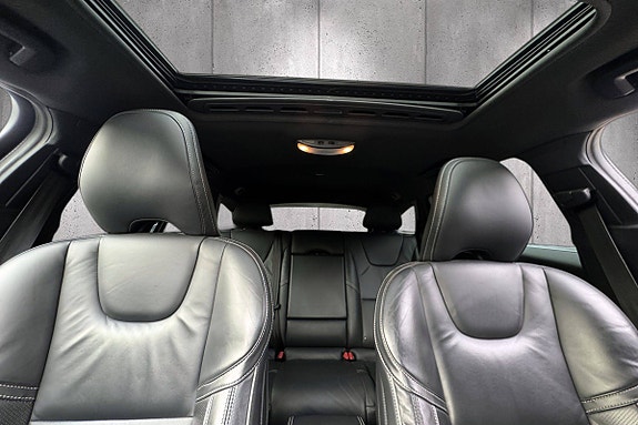 Volvo V60 20 of 23