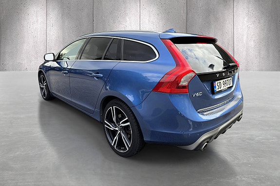 Volvo V60 5 of 23