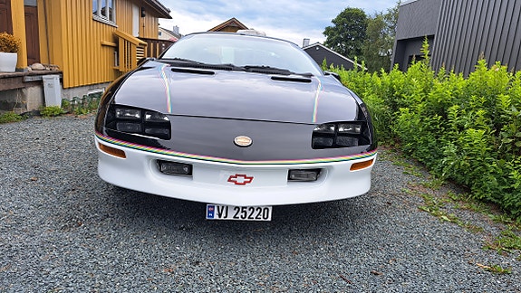 Chevrolet Camaro 5 of 13