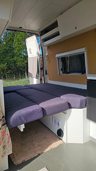 Ford Transit 27 of 30