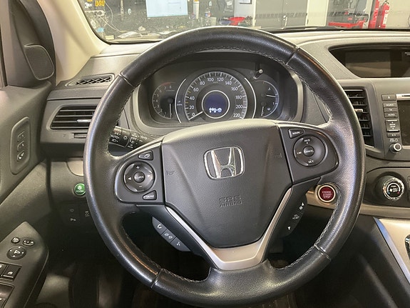 Honda CR-V 10 of 15