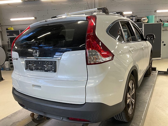 Honda CR-V 7 of 15
