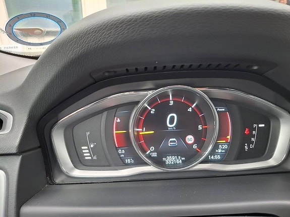 Volvo V70 6 of 16