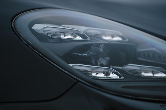 Porsche Panamera 9 of 26