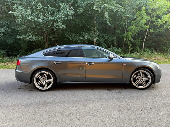 Audi A5 8 of 19