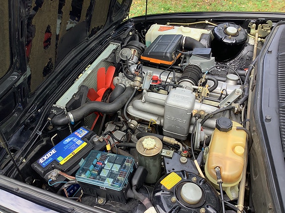 BMW 728i 9 of 25
