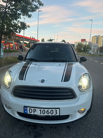 MINI Countryman Cooper D 4 of 11