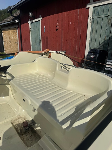 Terhi 415R med Yamaha 30hk 7 of 15